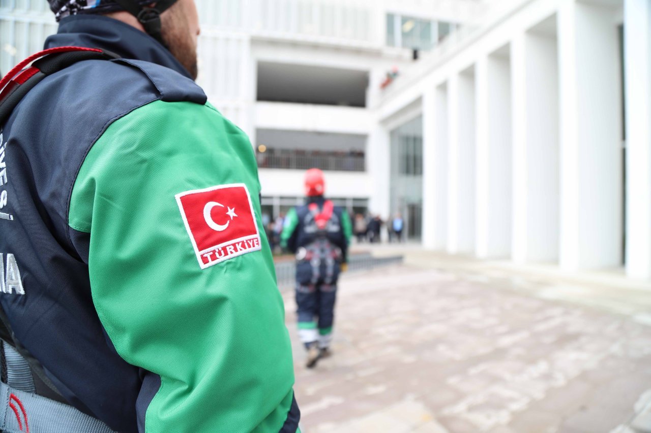 BELEDİYE BİNASI TATBİKATI