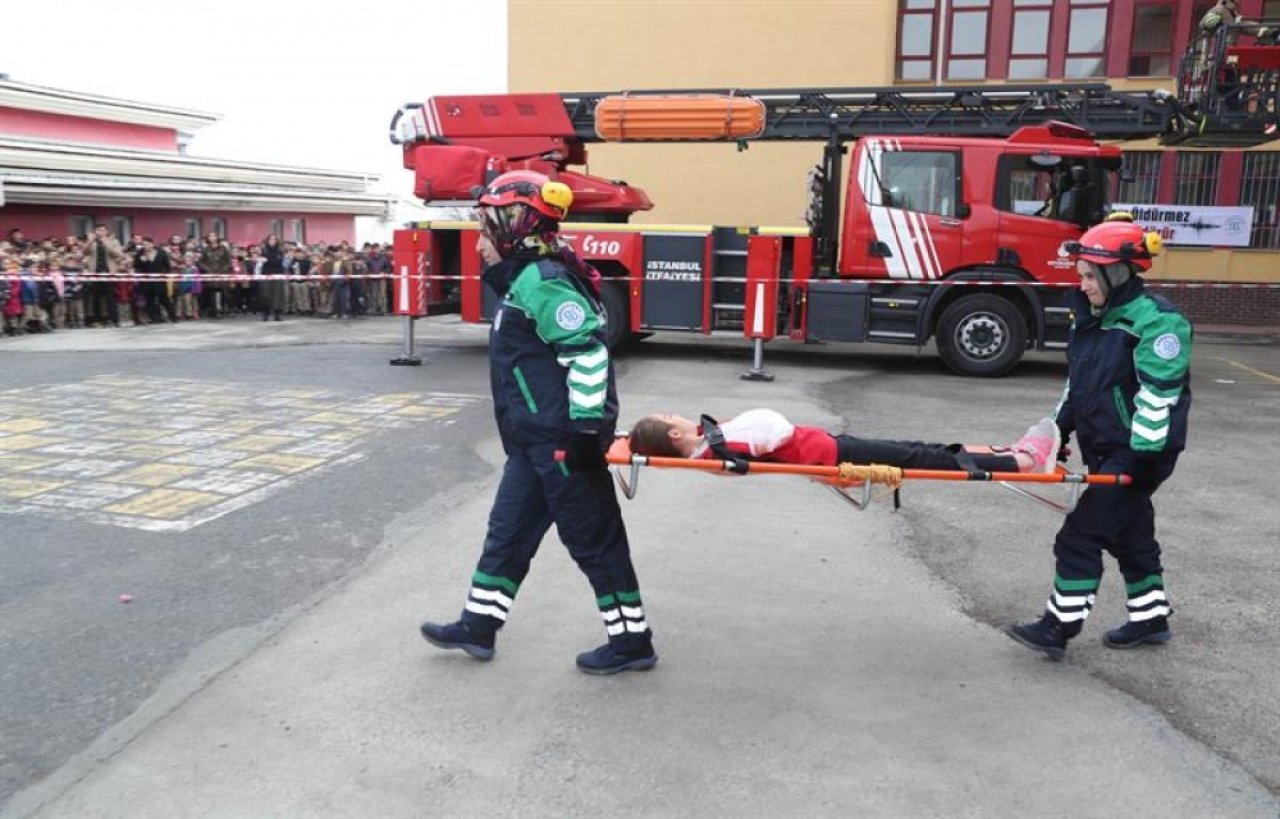 Malazgirt Ortaokulu Tatbikatı