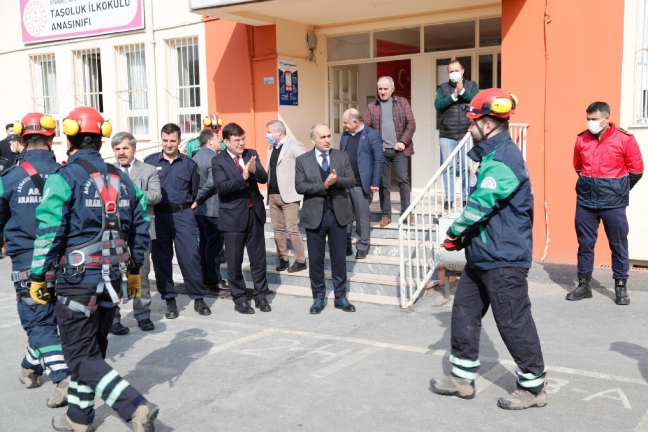 Taşoluk İlkokulu Tatbikatı