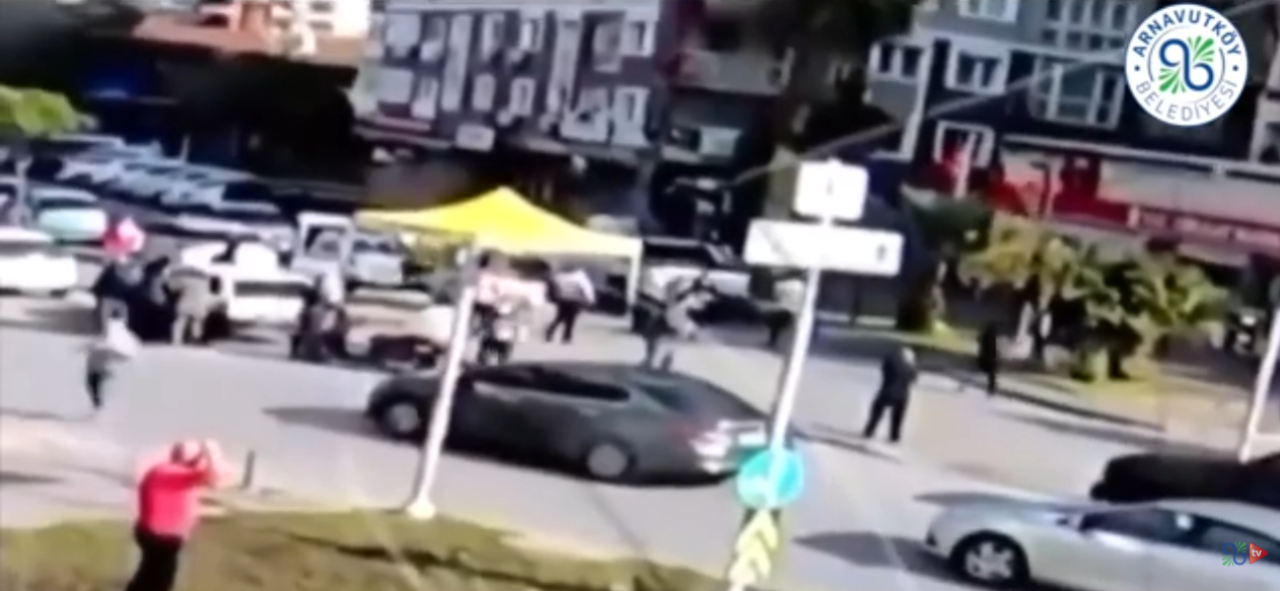 İzmir Depreminde görev yapan ARKUR ekibimiz...